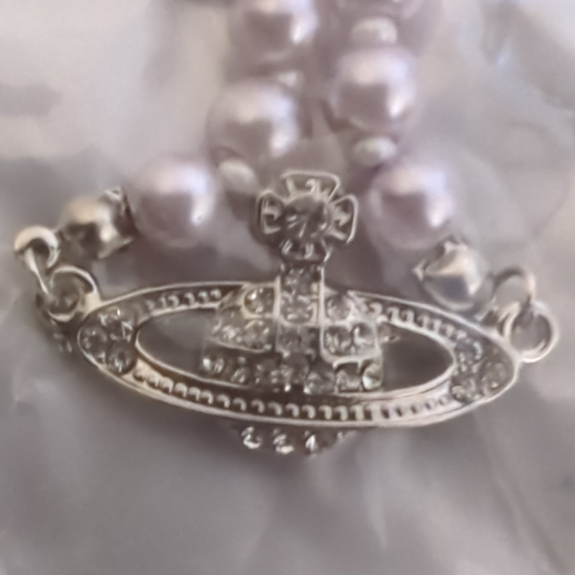 Vivienne Westwood Style Pearl Necklace